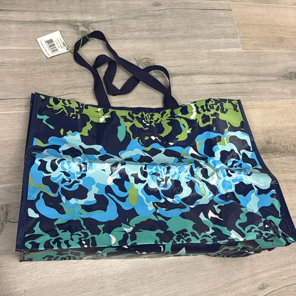 NWT Vera Bradley Katalina Blue Market Tote - Picture 1 of 6